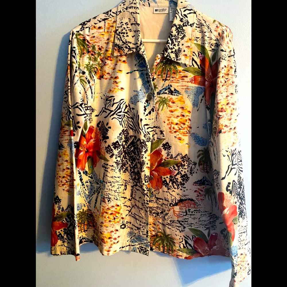 Units Tall 100% cotton beaded blazer jet.  Very tropical feel.  XLT tall size.